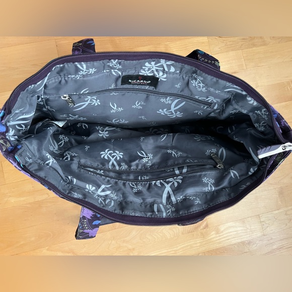 ✈️🧳Nearly New Ricardo Beverly Hills Carry-On Tote | Purple Floral - Picture 10 of 17
